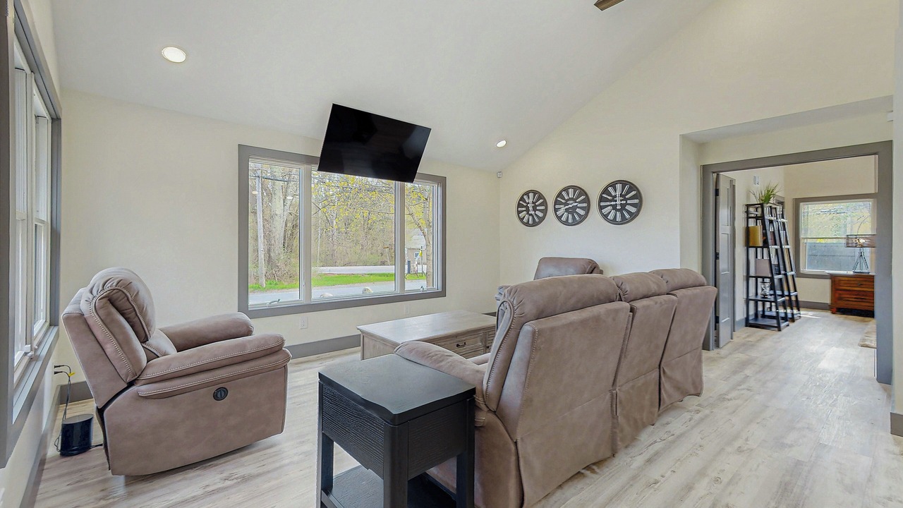 Photo of Livingroom in Fort Ann