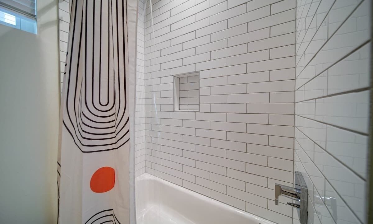 Photo of Bathroom in Third Ward