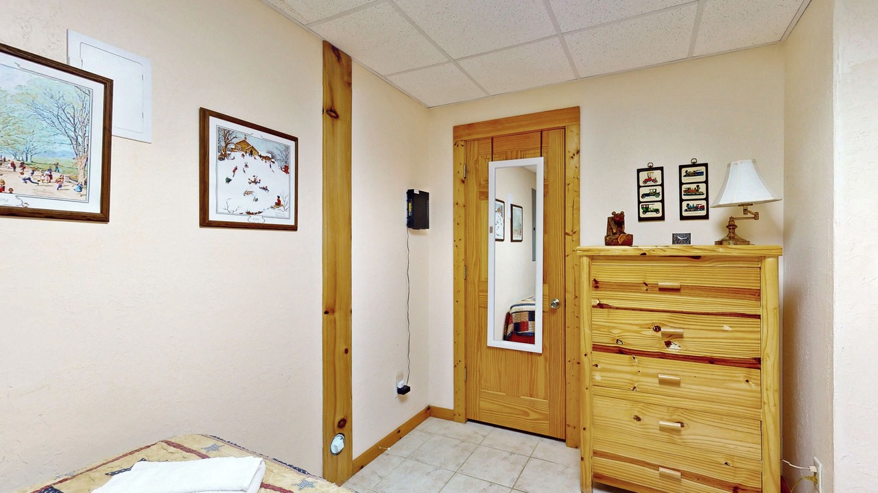 Photo of Bedroom in Marshall