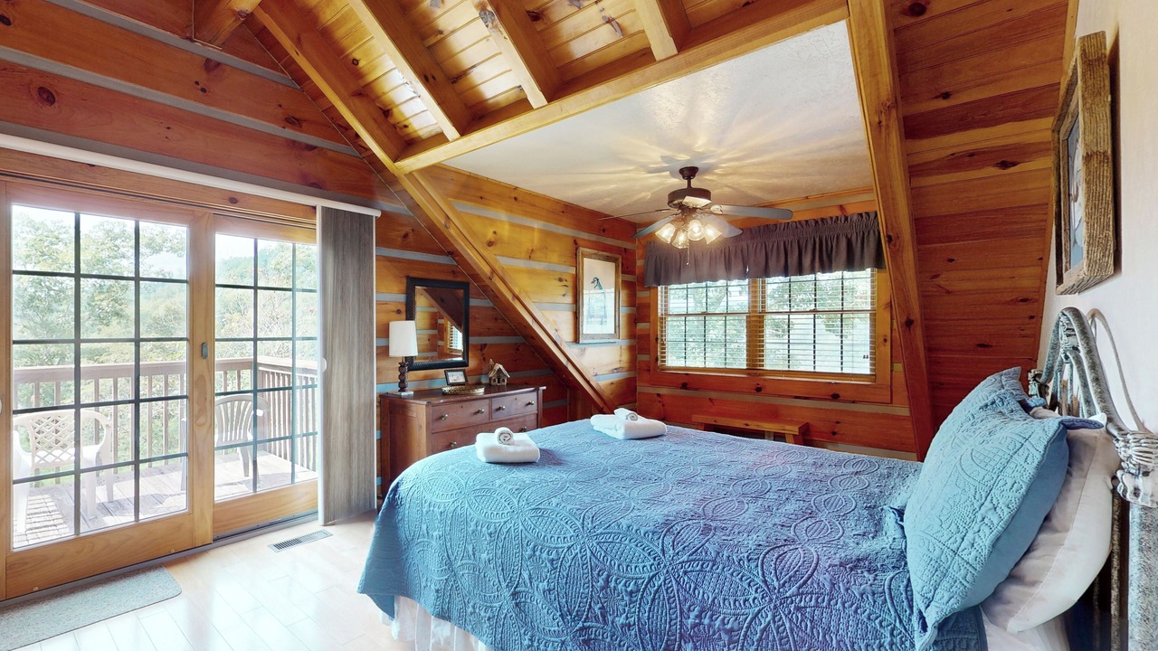Photo of Bedroom in Marshall