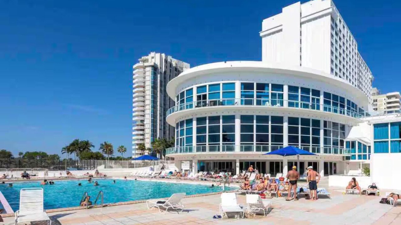 Photo of Outdoor in Mid Beach