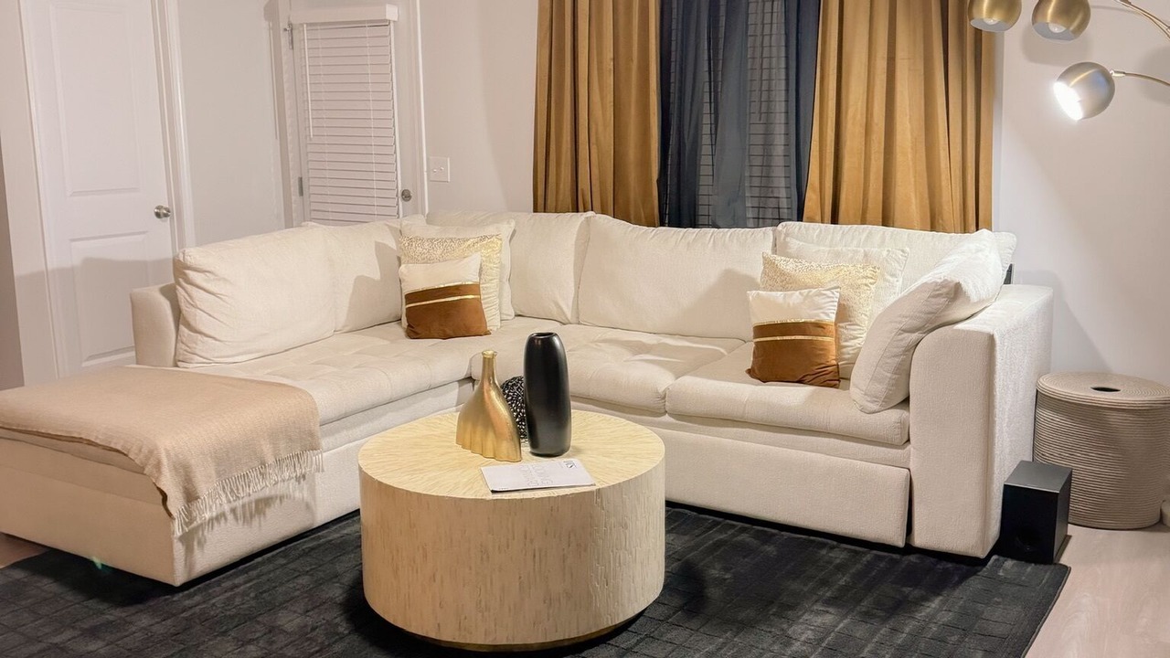 Photo of Livingroom in Union City