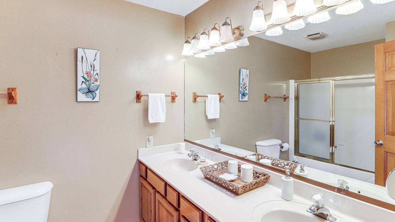 Photo of Bathroom in Wolf Laurel
