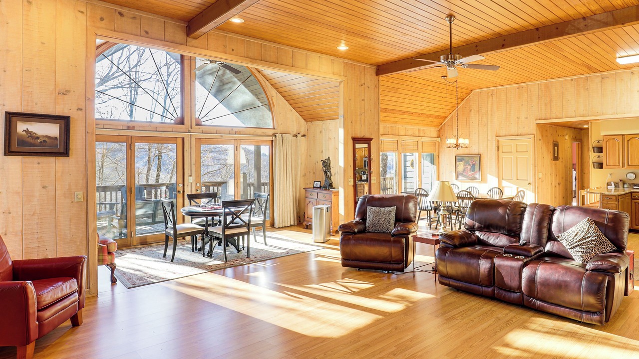 Photo of Livingroom in Wolf Laurel