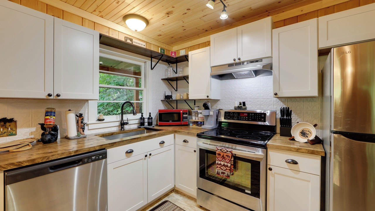Photo of Kitchen in Balsam