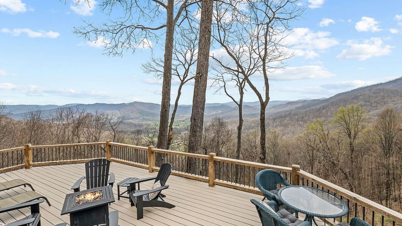 Photo of Outdoor in Waynesville