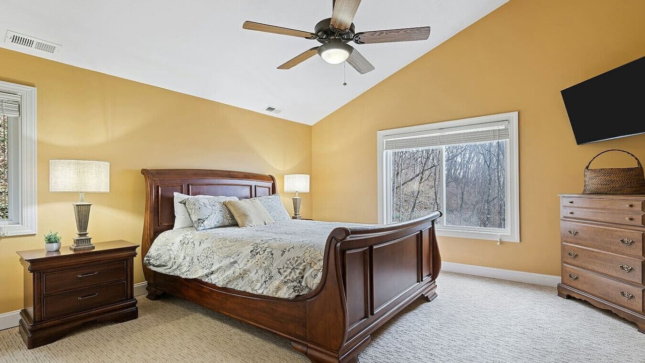 Photo of Bedroom in Waynesville