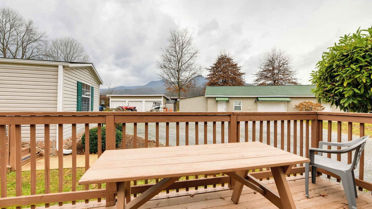 Photo of Outdoor in Waynesville