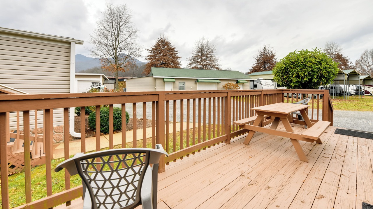 Photo of Outdoor in Waynesville