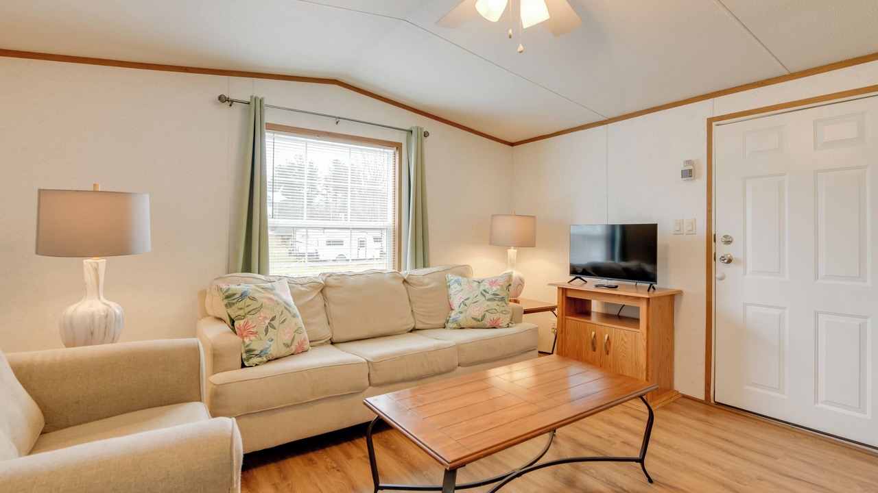 Photo of Livingroom in Waynesville