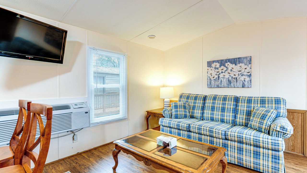 Photo of Livingroom in Waynesville