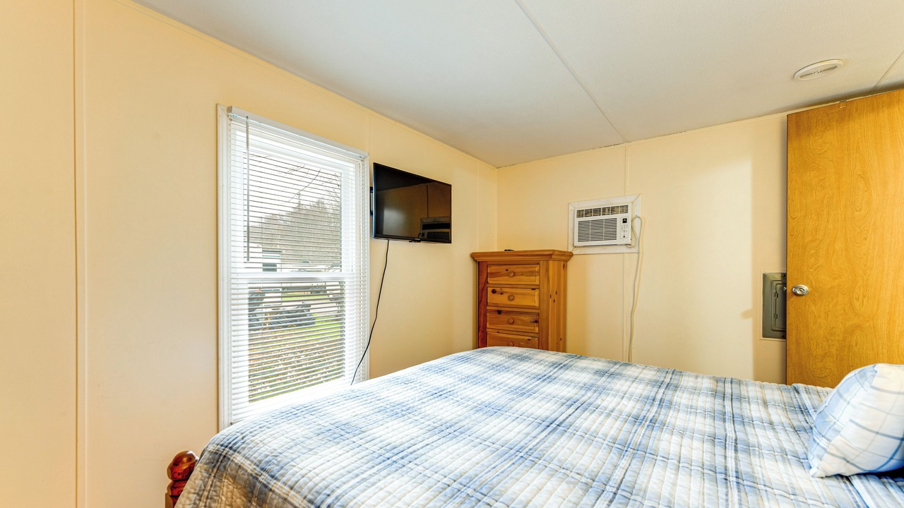 Photo of Bedroom in Waynesville