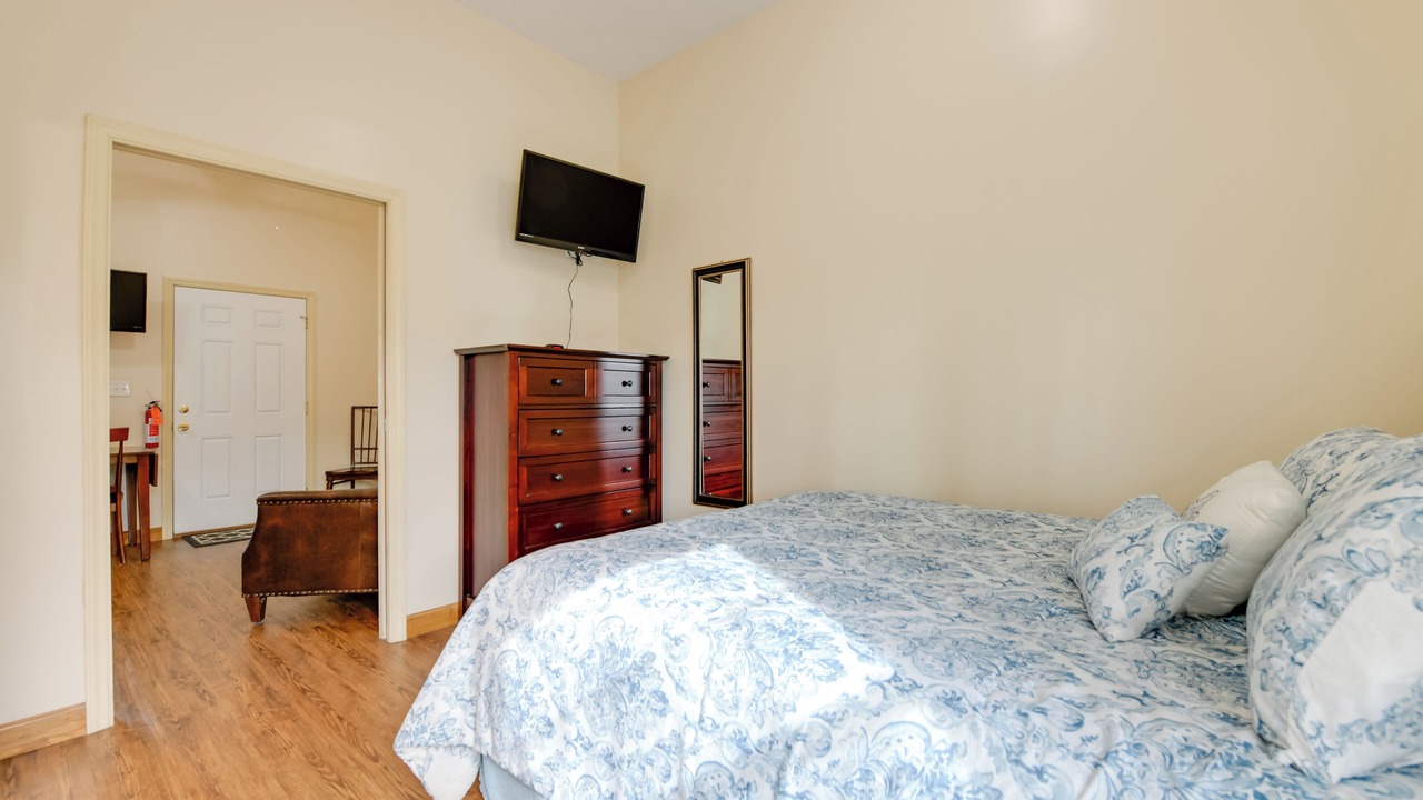 Photo of Bedroom in Waynesville