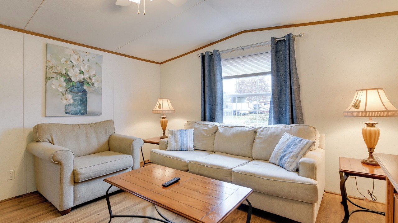 Photo of Livingroom in Waynesville