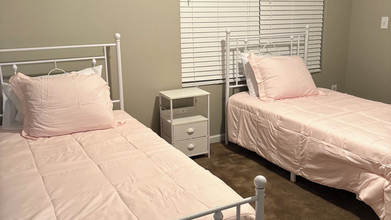 Photo of Bedroom in Hollywood