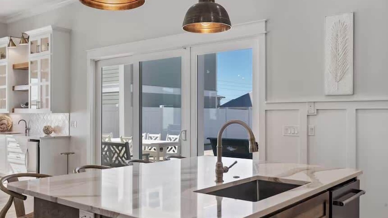 Photo of Kitchen in Laguna Beach