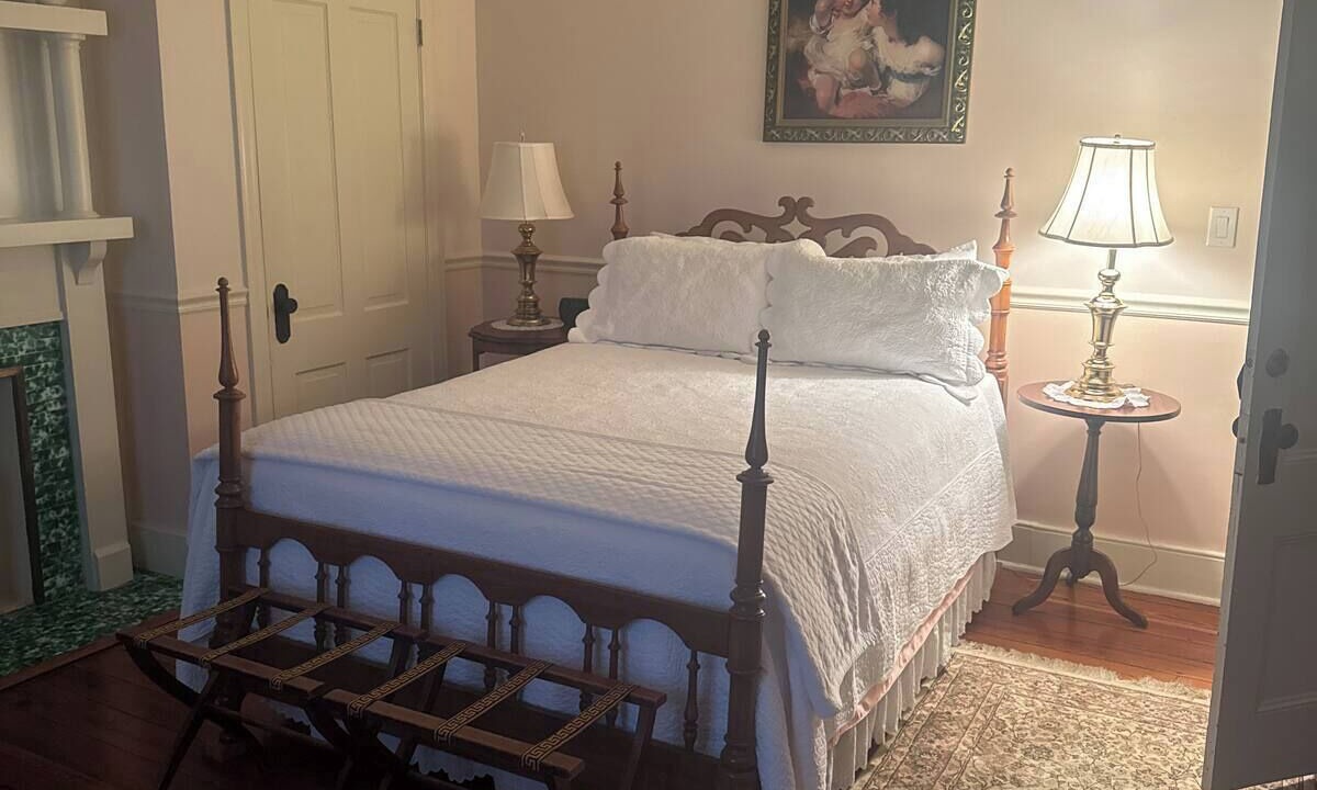 Photo of Bedroom in Aiken