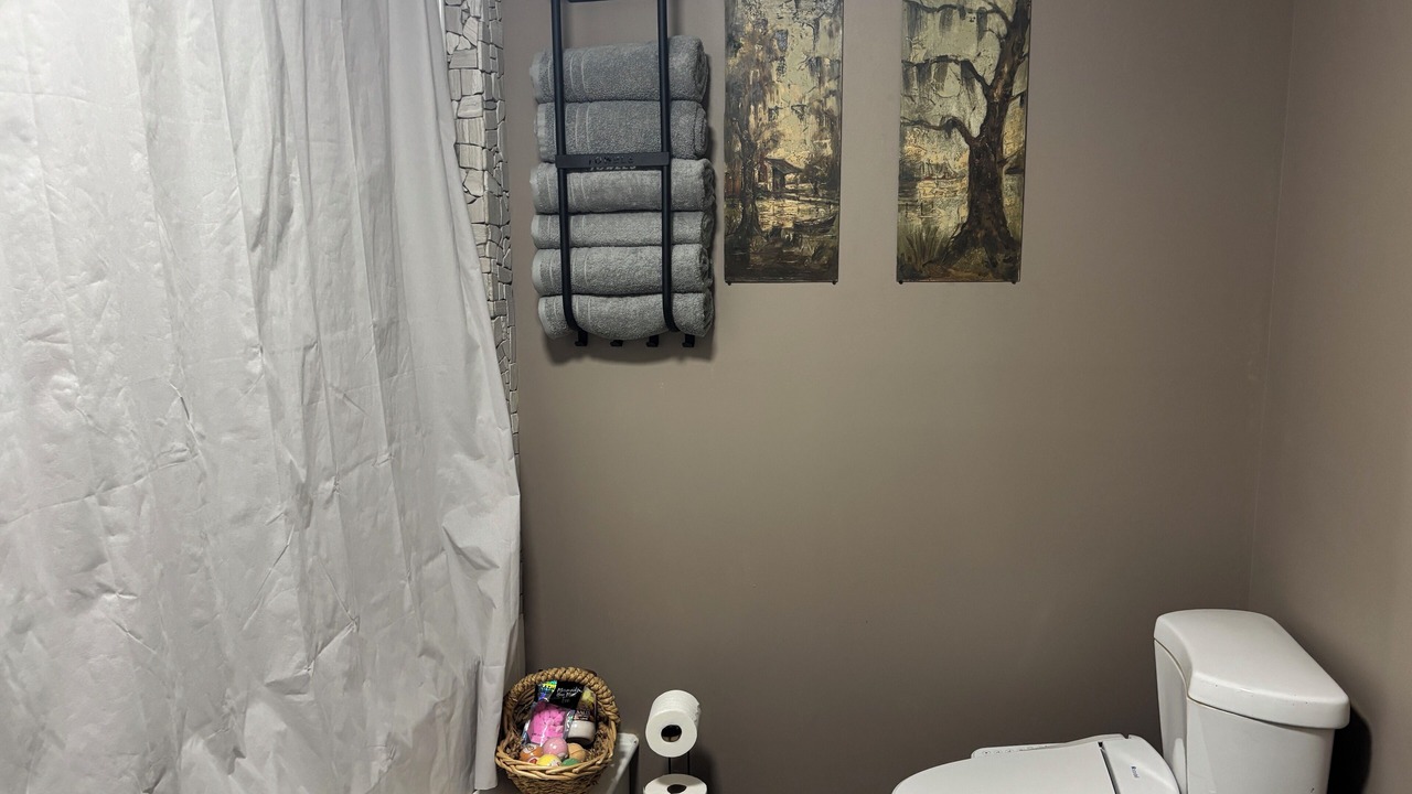 Photo of Bathroom in White Plains