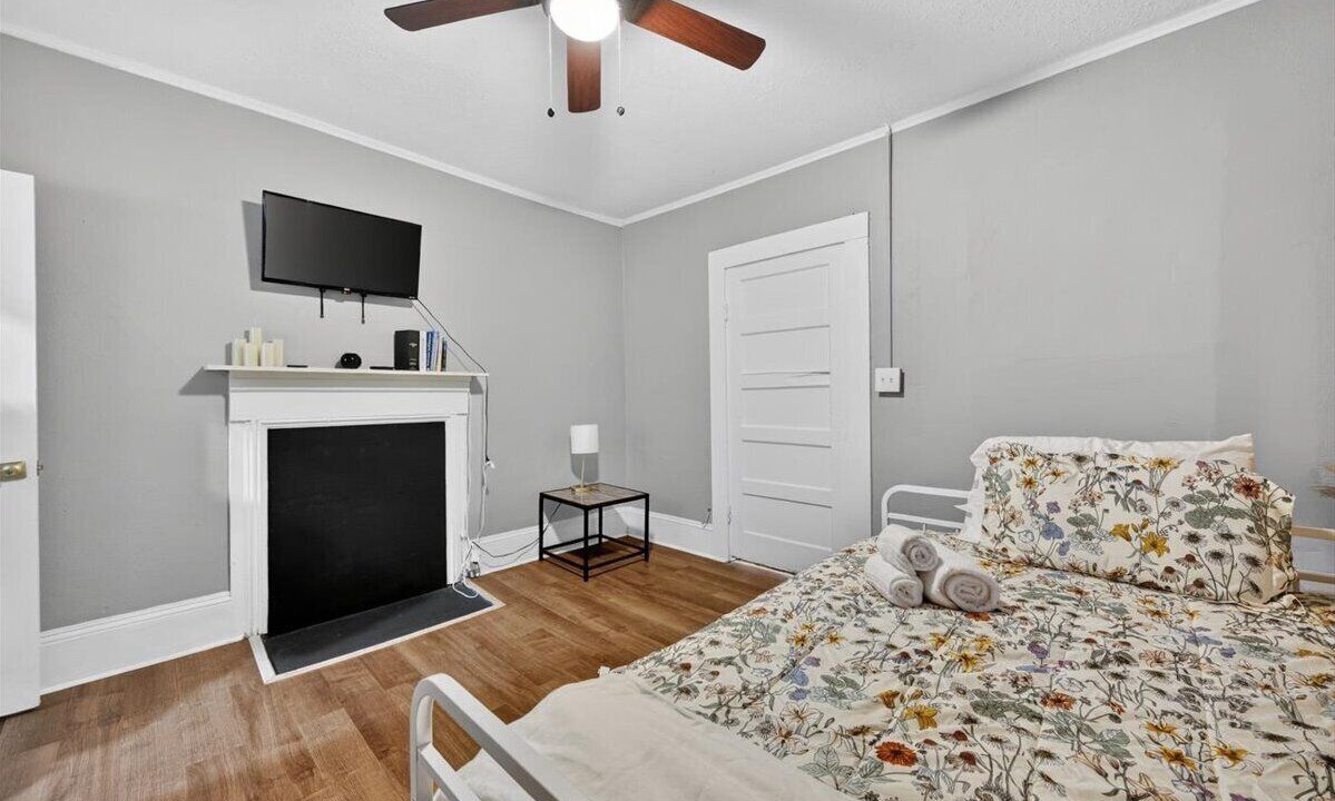 Photo of Livingroom in Macon