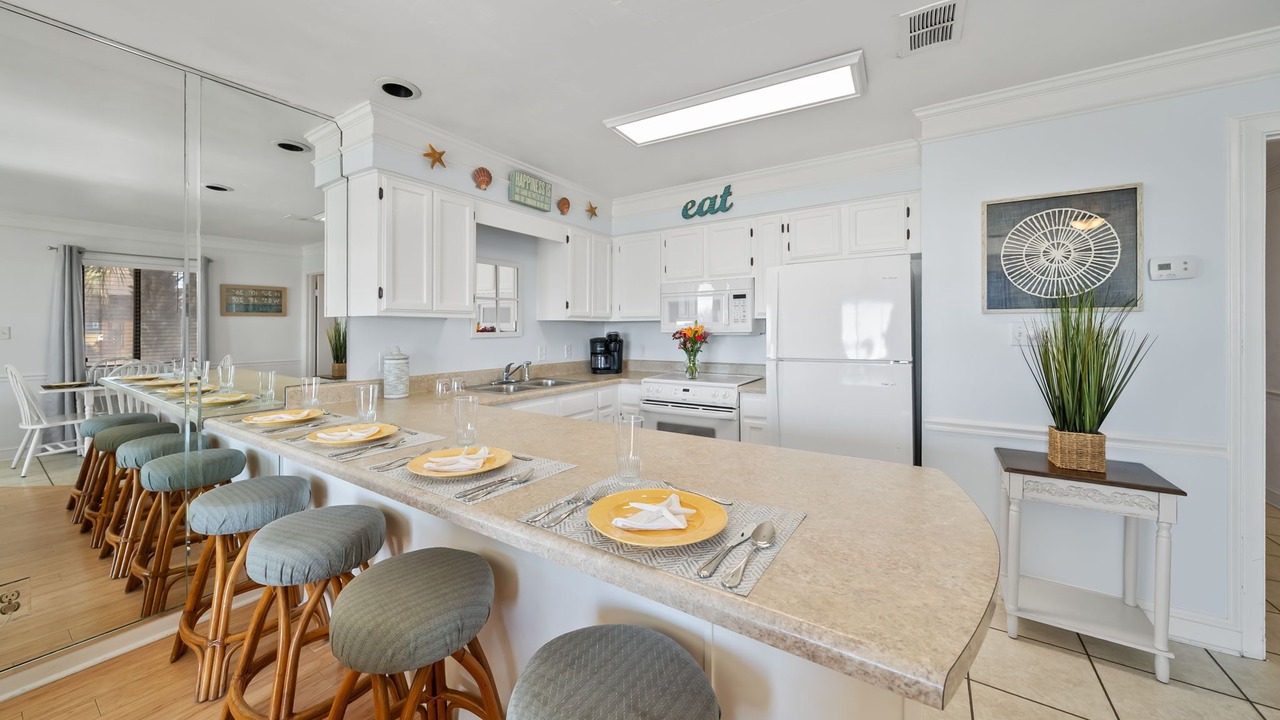 Photo of Kitchen in Laguna Beach