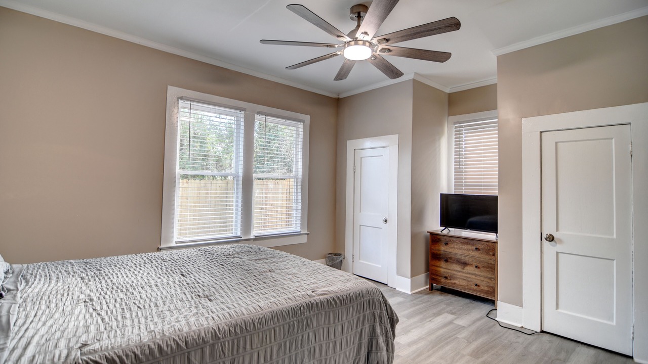 Photo of Bedroom in Valdosta