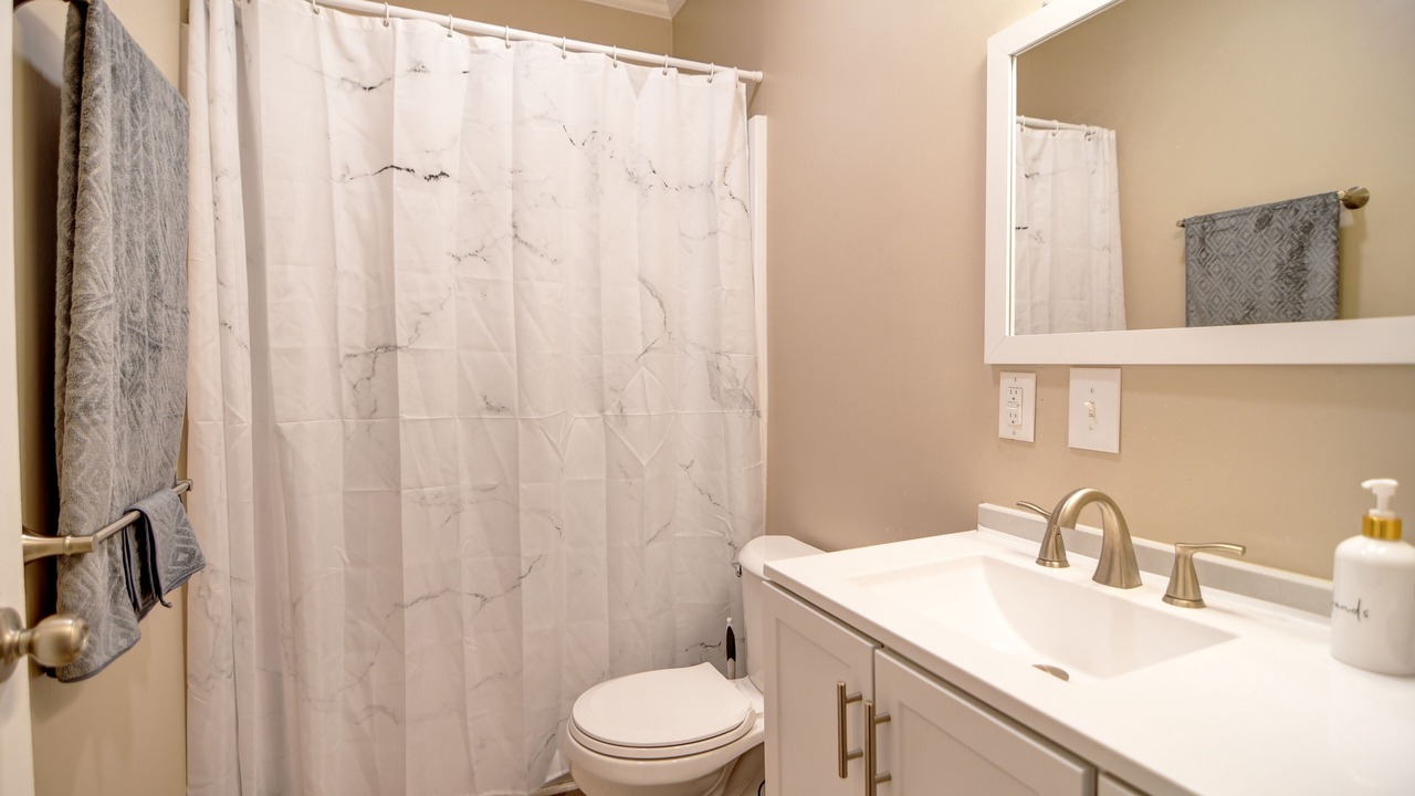 Photo of Bathroom in Valdosta