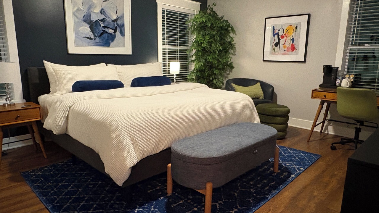 Photo of Bedroom in Powder Springs