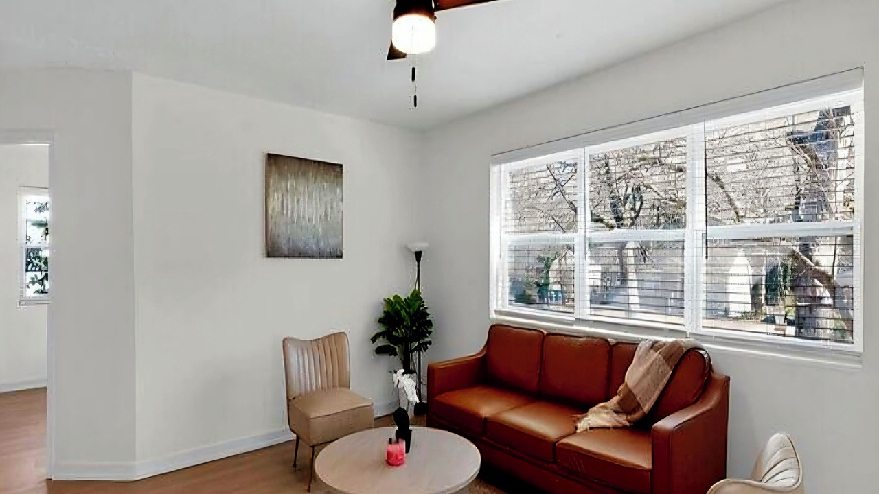 Photo of Livingroom in Atlanta
