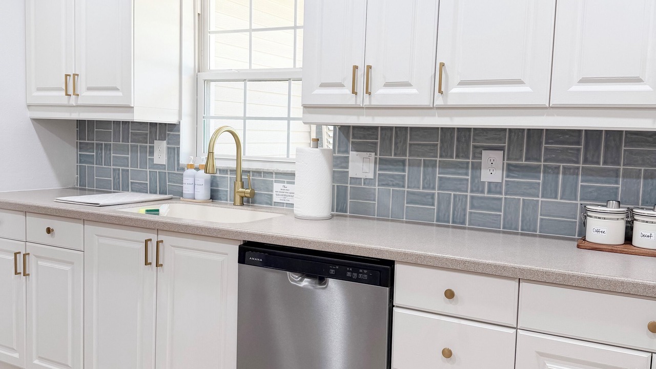 Photo of Kitchen in Shore Acre Heights