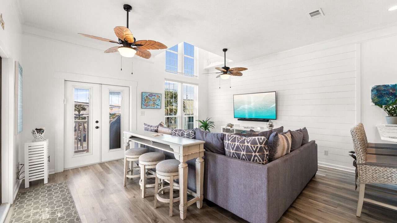 Photo of Livingroom in West Panama City Beach