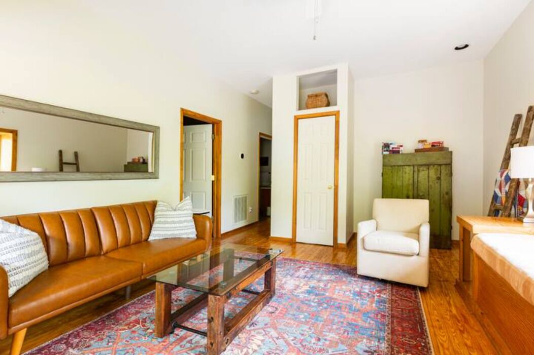 Photo of Livingroom in Hot Springs
