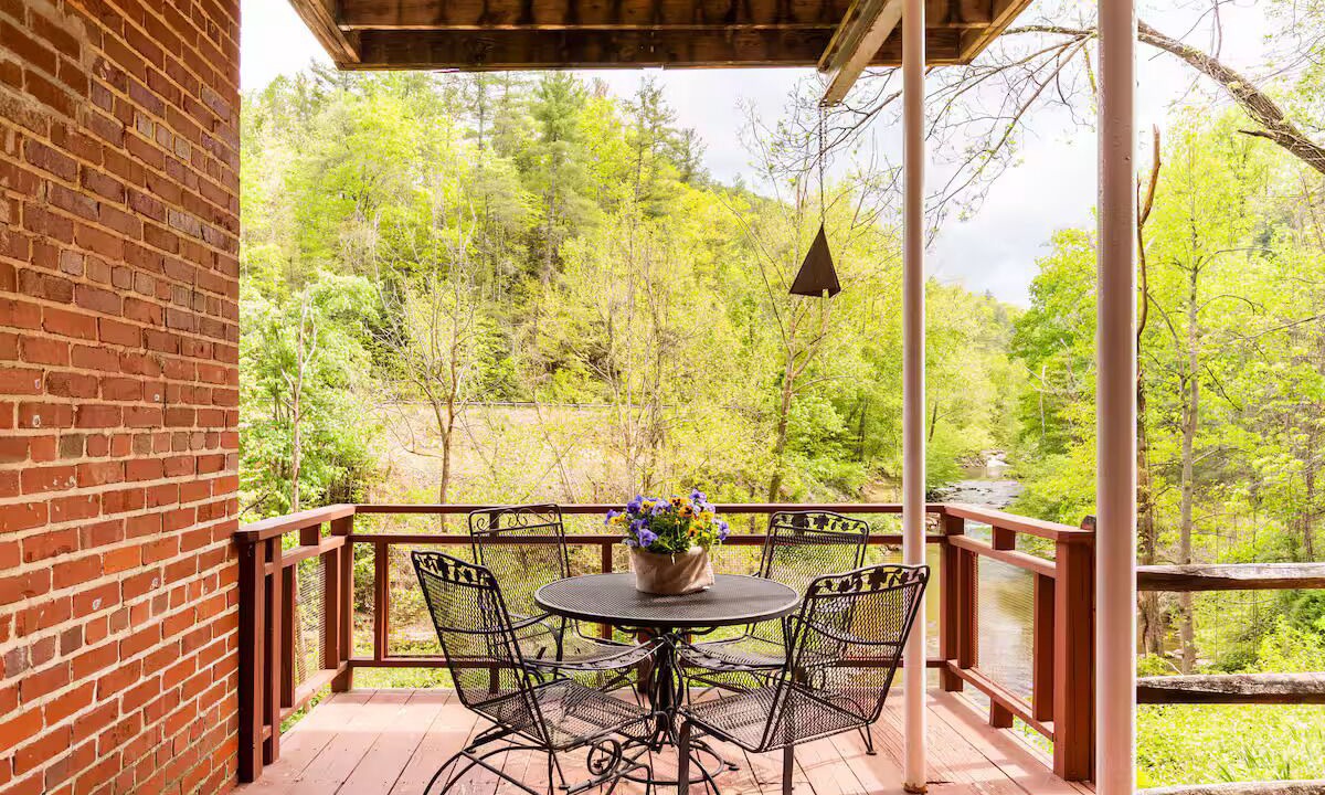 Photo of Outdoor in Hot Springs