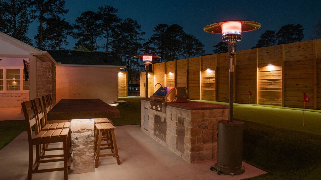 Photo of Outdoor in Macon