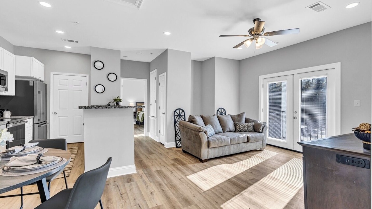 Photo of Livingroom in D'Iberville