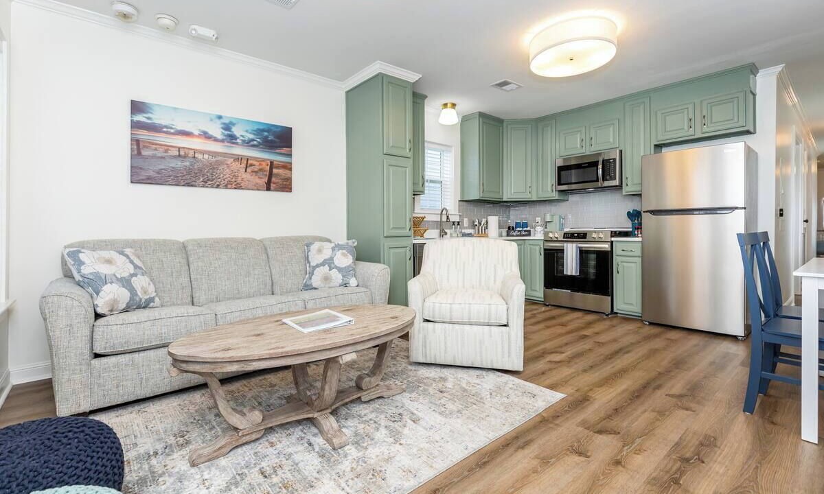 Photo of Livingroom in Ocean Springs