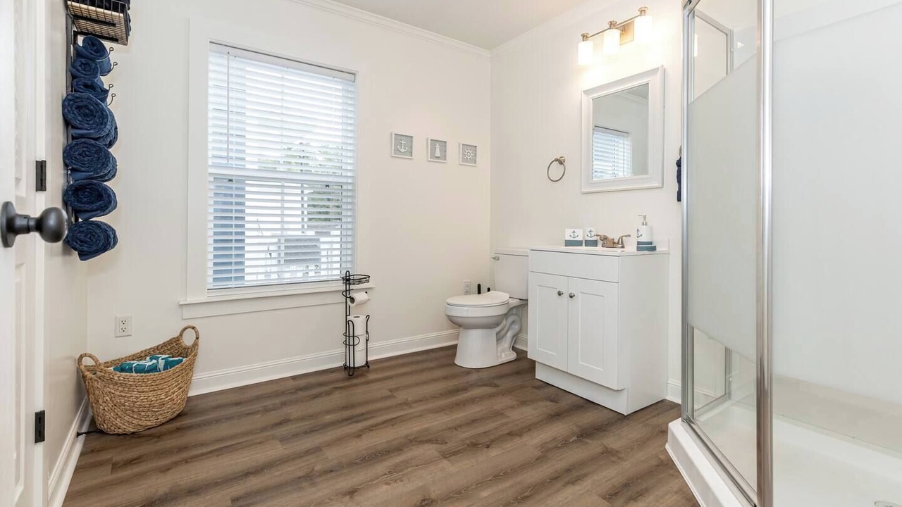 Photo of Bathroom in Ocean Springs