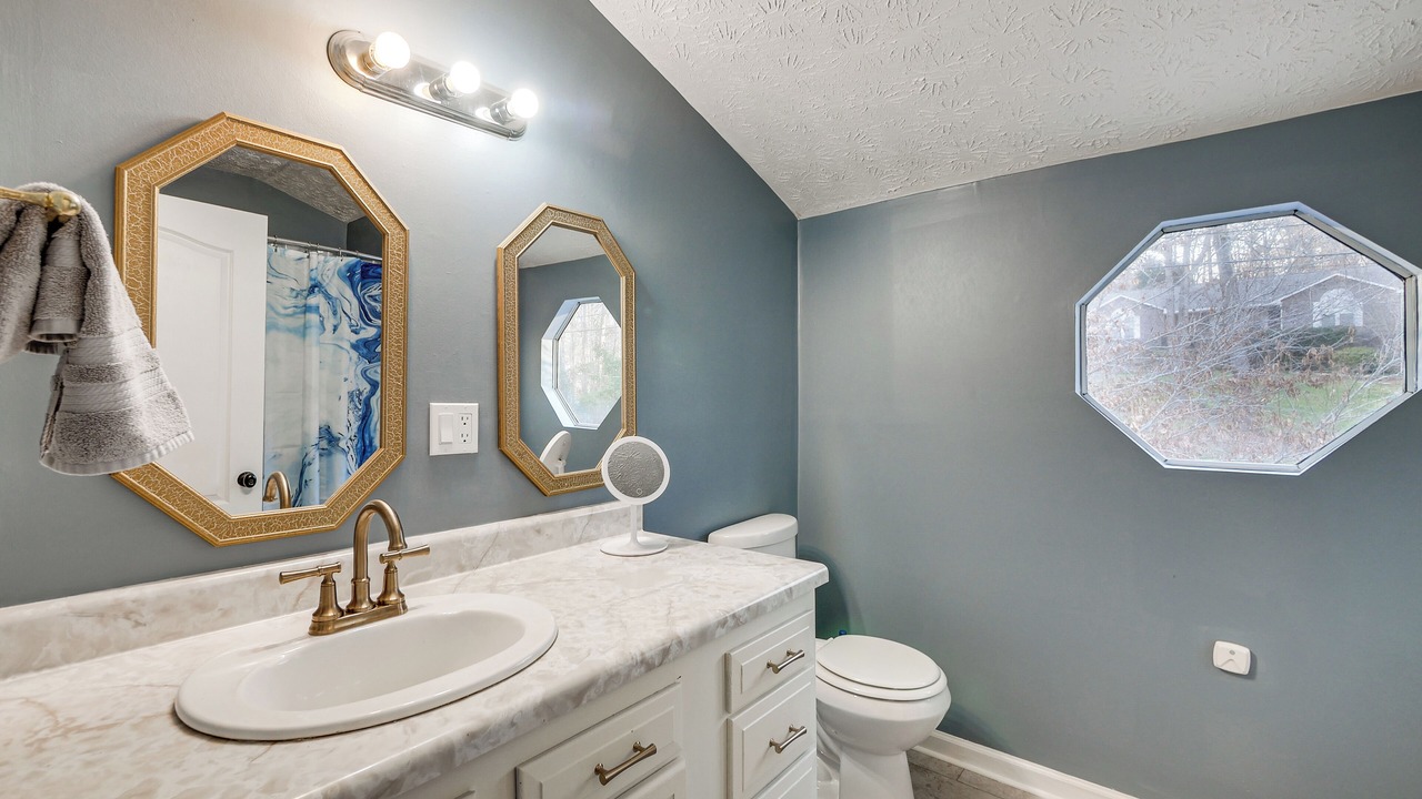 Photo of Bathroom in Eatonton