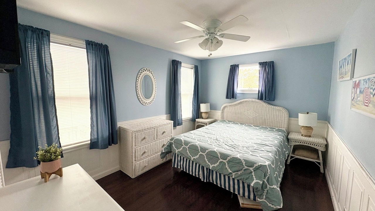 Photo of Bedroom in Cape May Court House