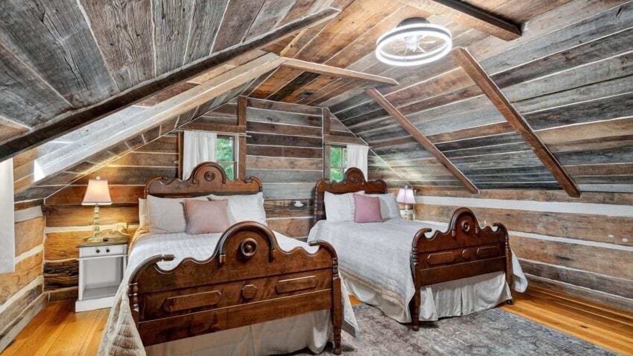 Photo of Bedroom in Guntersville