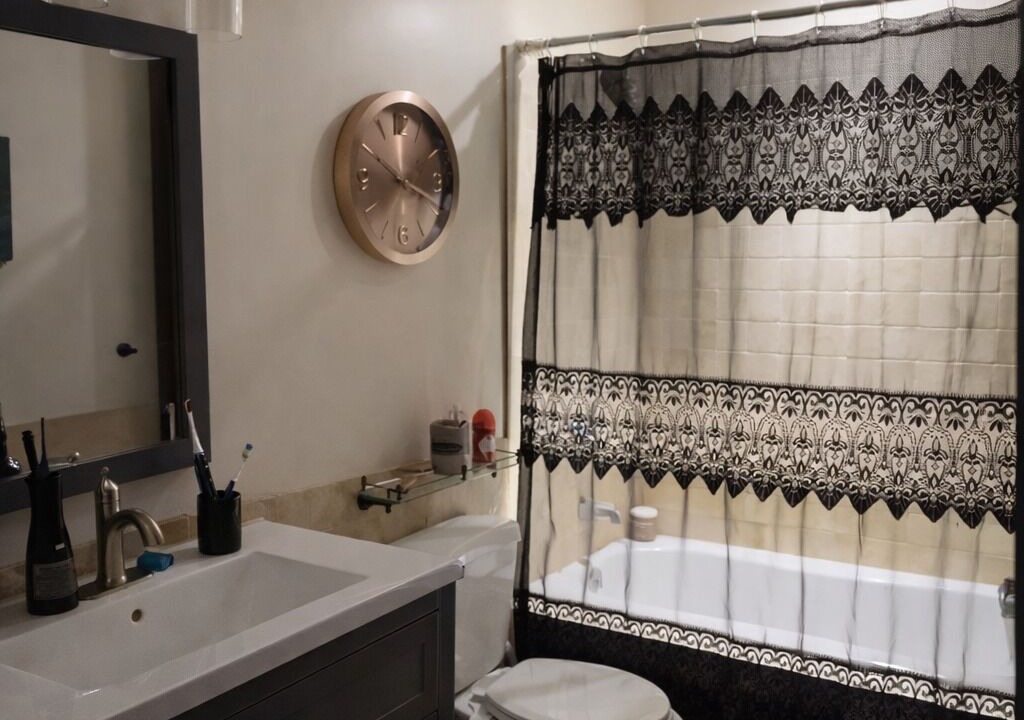 Photo of Bathroom in South Downtown