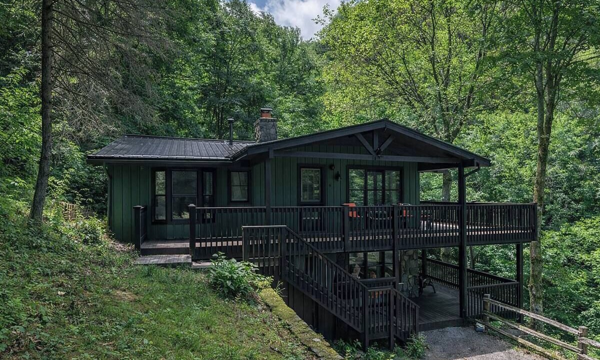 Photo of Outdoor in Waynesville
