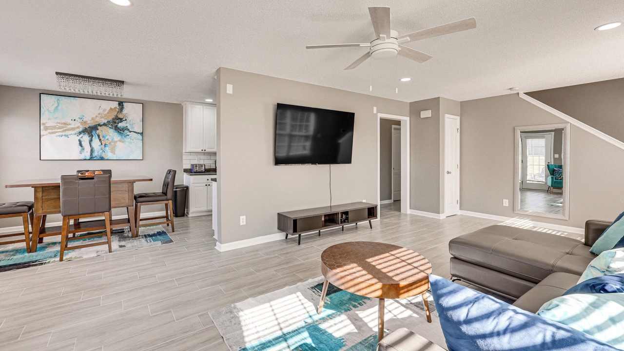 Photo of Livingroom in Harvest