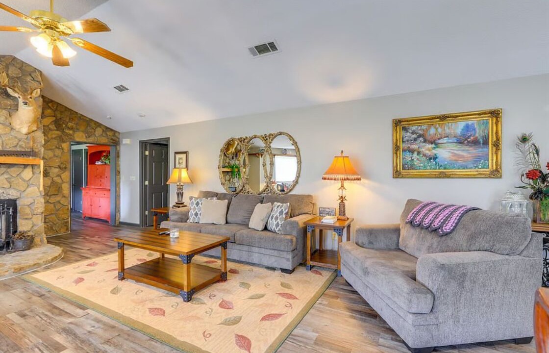 Photo of Livingroom in Buckhead