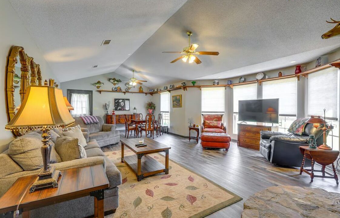 Photo of Livingroom in Buckhead