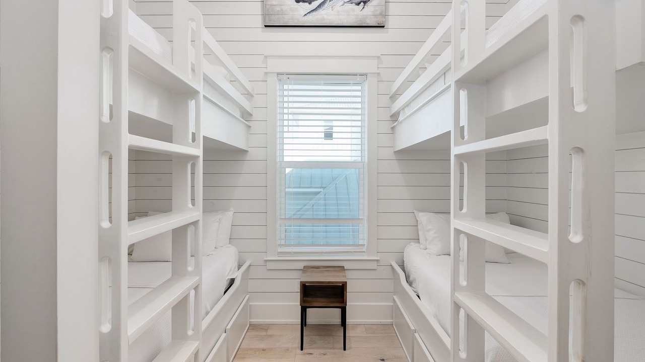 Photo of Bedroom in Laguna Beach