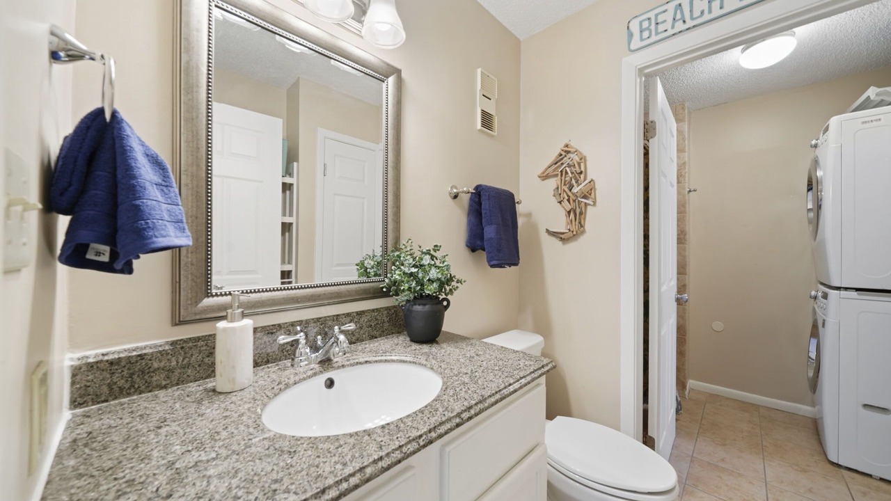 Photo of Bathroom in Laguna Beach