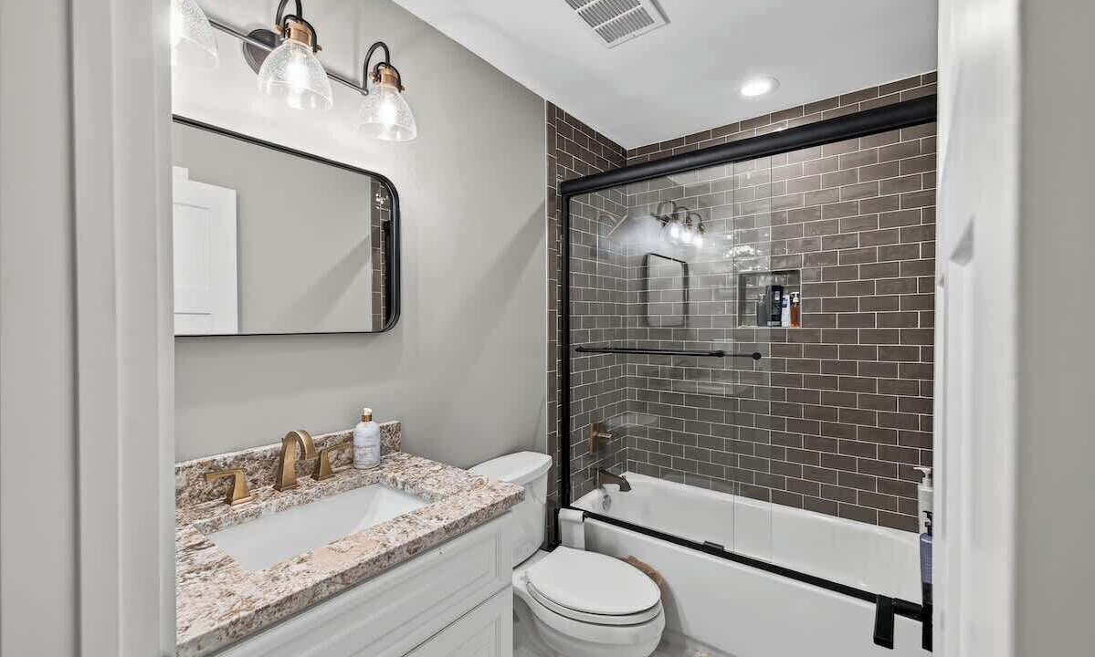 Photo of Bathroom in Misty River