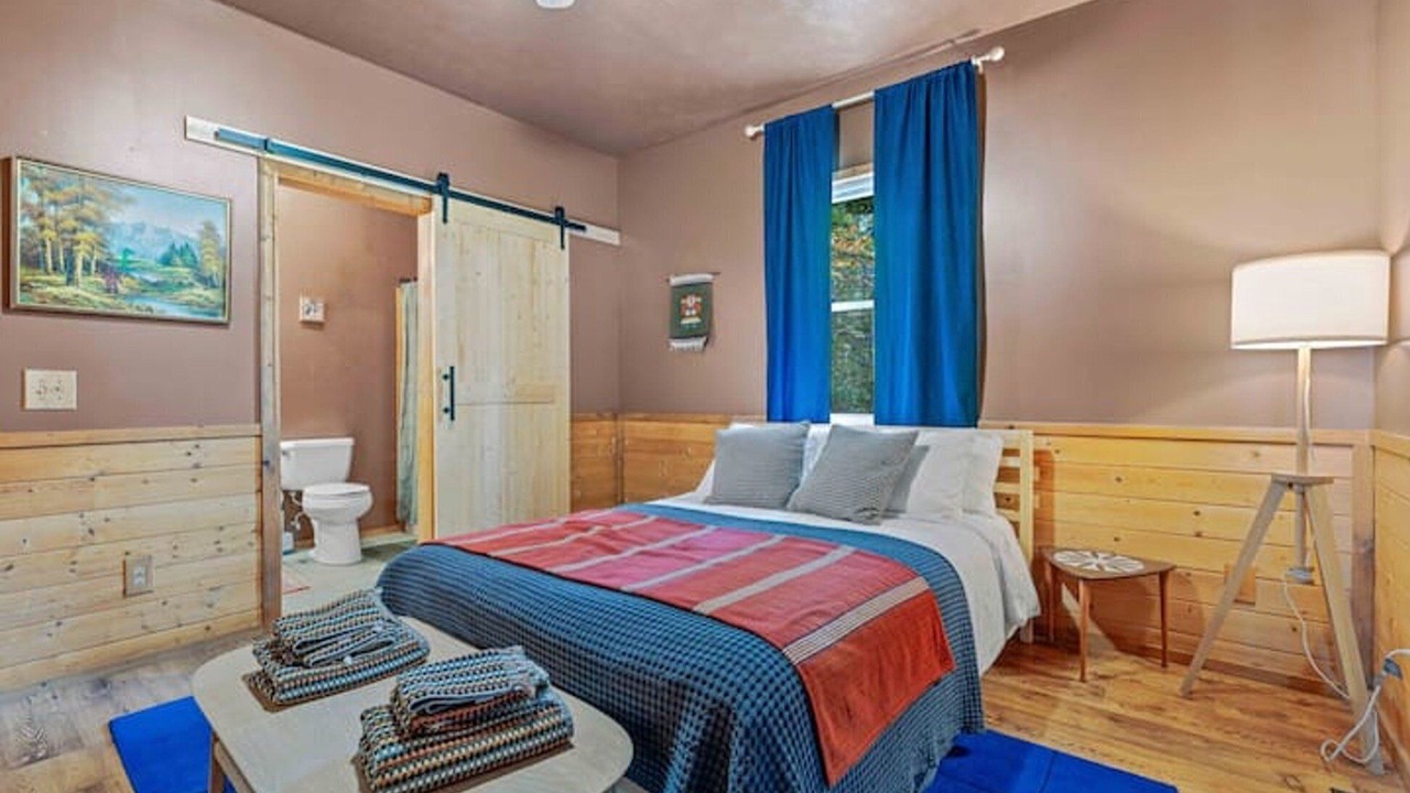Photo of Bedroom in Waynesville