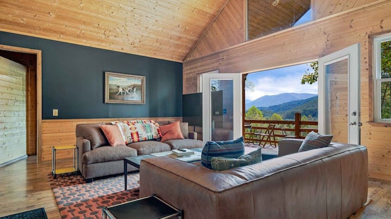 Photo of Bedroom in Waynesville