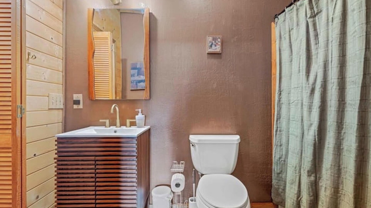Photo of Bathroom in Waynesville
